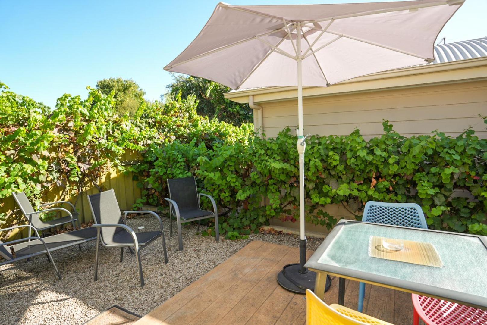 Mclaren Vale Studio Apartments Eksteriør bilde